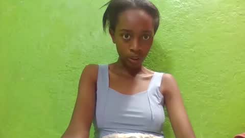 Snapshot of angeline221173 chatting on 03/16/26, 08:07 angeline221173 online show from 03/16/26, 08:07