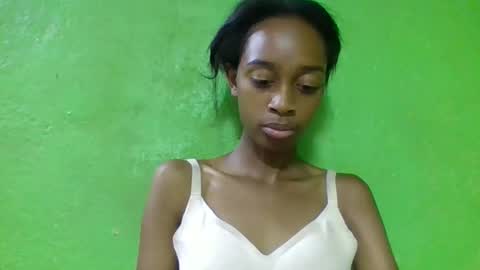 Snapshot of angeline221173 chatting on 03/24/26, 04:50 angeline221173 online show from 03/24/26, 04:50