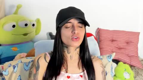 Angeline Smith  online show from 10/08/25, 04:59