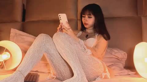 Snapshot of angelinepossy chatting on 11/25/25, 09:48 angelinepossy online show from 11/25/25, 09:48