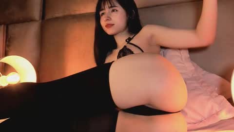 Snapshot of angelinepossy chatting on 11/30/25, 10:03 angelinepossy online show from 11/30/25, 10:03