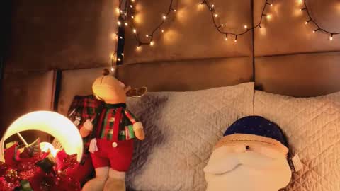 angelinepossy online show from 12/22/25, 10:40