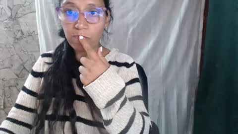 angela online show from 09/16/25, 02:01