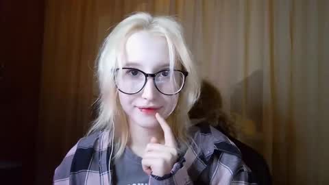 Marry online show from 12/19/25, 06:59