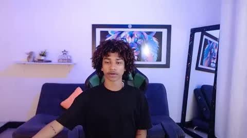 Angel online show from 10/24/25, 08:16