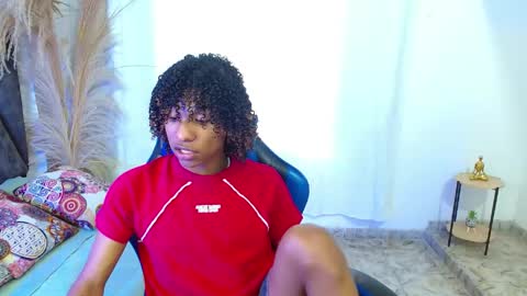 Snapshot of angell18_ chatting on 06/01/26, 08:54 Angel online show from 06/01/26, 08:54