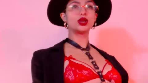 Angel online show from 02/20/25, 12:36