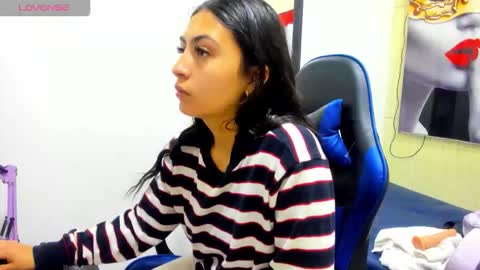 Snapshot of angell_cooper8 chatting on 02/04/26, 11:27 Angell cooper8 online show from 02/04/26, 11:27