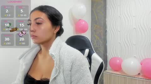 Angell cooper8 online show from 04/13/26, 12:21