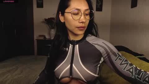  ANGELA ISABELLA  online show from 03/26/26, 12:22