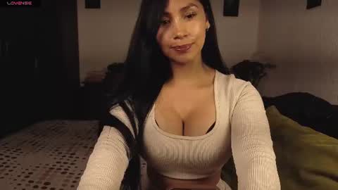 Snapshot of angellaisabella chatting on 06/12/26, 10:08 ANGELA ISABELLA online show from 06/12/26, 10:08