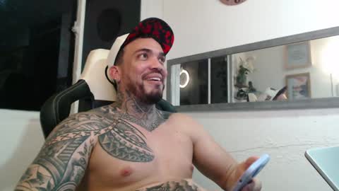 angellatino0 online show from 12/02/24, 03:47