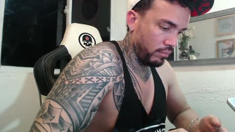 angellatino0 online show from 12/04/24, 03:26