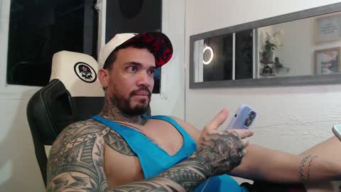 angellatino0 online show from 12/05/24, 07:05