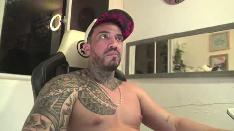 angellatino0 online show from 12/27/24, 07:08