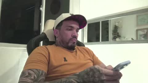 angellatino0 online show from 01/03/25, 03:16