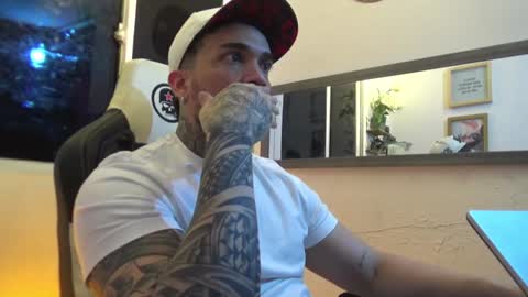 angellatino0 online show from 01/13/25, 02:39