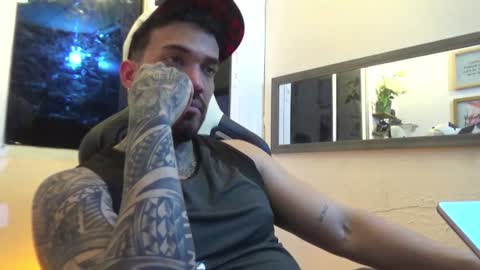 angellatino0 online show from 01/16/25, 07:28