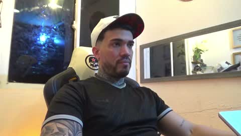 angellatino0 online show from 01/17/25, 03:12