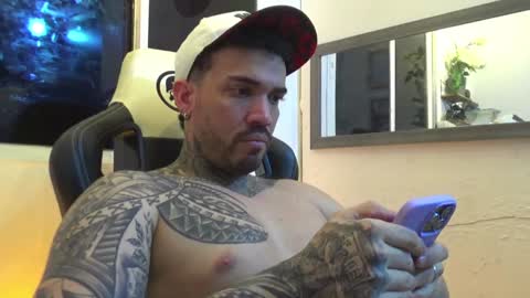 angellatino0 online show from 01/26/25, 02:24