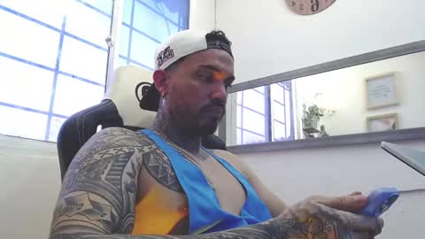 angellatino0 online show from 02/16/25, 09:38