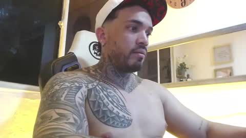 angellatino0 online show from 03/02/25, 02:51