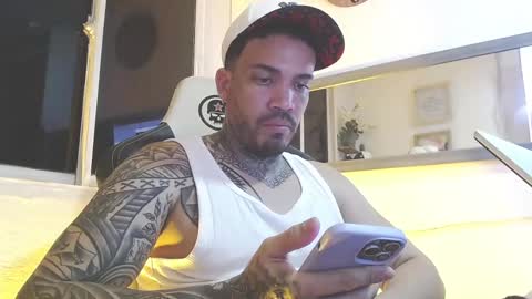 angellatino0 online show from 03/08/25, 07:05