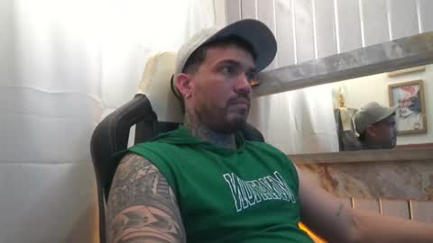 angellatino0 online show from 09/27/25, 07:46