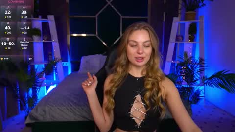 Snapshot of angelleyess chatting on 11/22/25, 01:26 angelleyess online show from 11/22/25, 01:26