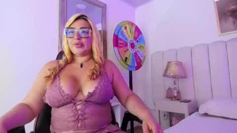 angellhott  online show from 03/02/26, 06:26