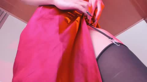 Snapshot of angellike_doll chatting on 04/13/26, 08:14 Angellike online show from 04/13/26, 08:14