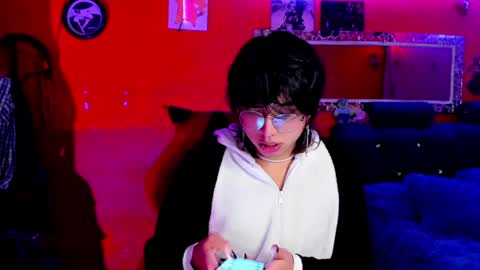 Angel  online show from 01/19/25, 04:54