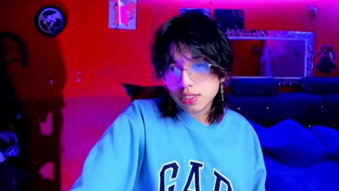 Angel  online show from 02/01/25, 03:52