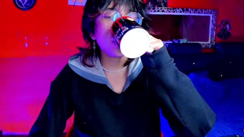 Angel  online show from 02/04/25, 08:24