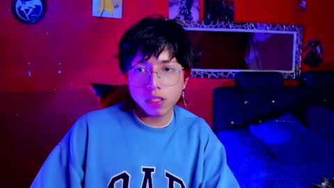 Angel  online show from 02/18/25, 09:32