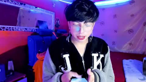 Angel  online show from 09/09/25, 04:56