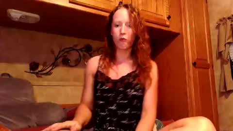 Snapshot of angellove8606 chatting on 02/16/26, 01:35 angellove8606 online show from 02/16/26, 01:35