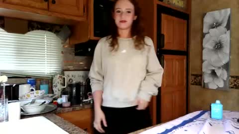 Snapshot of angellove8606 chatting on 02/19/26, 10:39 angellove8606 online show from 02/19/26, 10:39