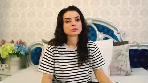 Natalia online show from 05/23/26, 05:45