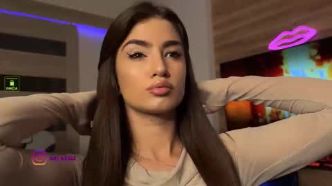 angelmi171 online show from 09/29/25, 05:51