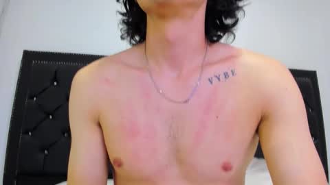 Angel Monets online show from 10/10/25, 02:38