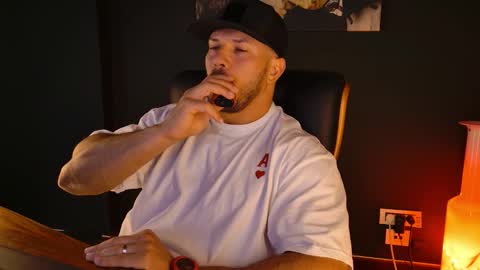 BlackWolf online show from 09/29/25, 06:40