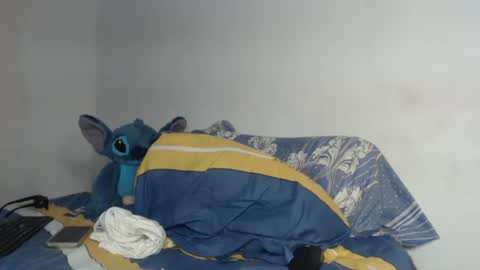 Snapshot of angelof_fire chatting on 02/14/25, 01:56 Angel online show from 02/14/25, 01:56