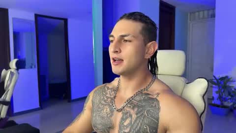 Angelo Ferro online show from 02/12/25, 04:12