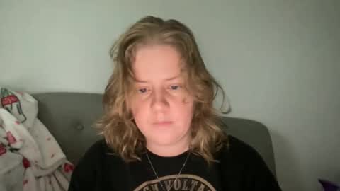 Snapshot of angeloflight273360 chatting on 02/05/26, 01:49 Angel of Light online show from 02/05/26, 01:49