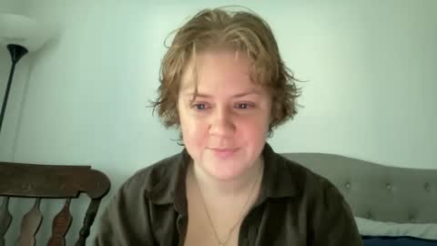 Snapshot of angeloflight273360 chatting on 03/19/26, 01:15 Angel of Light online show from 03/19/26, 01:15