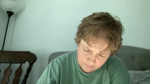 Snapshot of angeloflight273360 chatting on 04/15/26, 02:02 Angel of Light online show from 04/15/26, 02:02