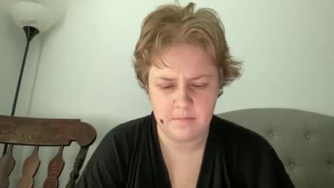 Snapshot of angeloflight273360 chatting on 04/25/26, 07:11 Angel of Light online show from 04/25/26, 07:11