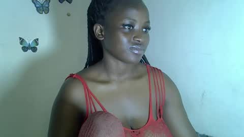 Snapshot of angelofsweetness chatting on 12/14/25, 04:56 angelofsweetness online show from 12/14/25, 04:56