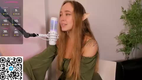 Snapshot of angelpaull chatting on 02/27/25, 09:58 Angel online show from 02/27/25, 09:58